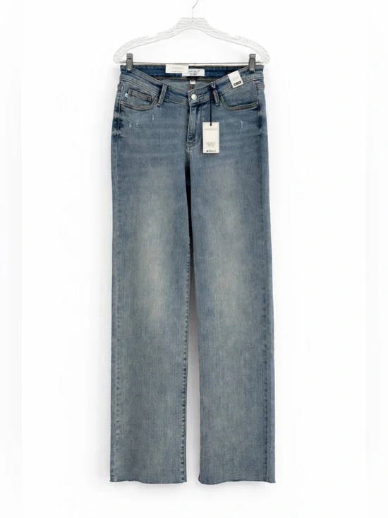 Judy Blue Light Wash Straight Fit Leg High Rise Distressed Denim Classic Fit - Picture 2 of 16